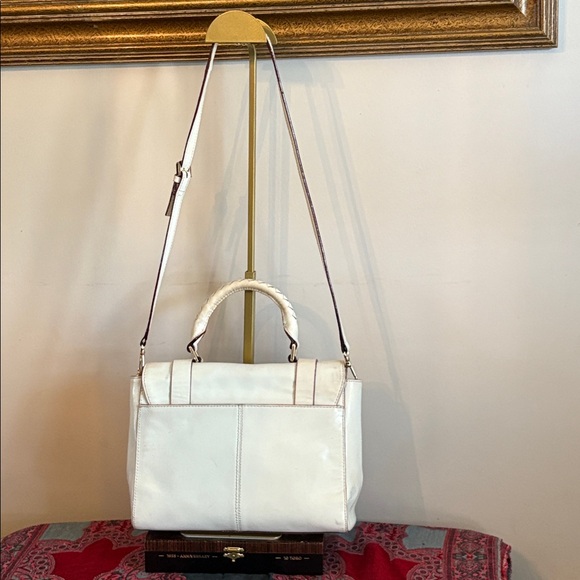 Antonio Melani Convertible Off-White Patent Leather Bag - Picture 3 of 12